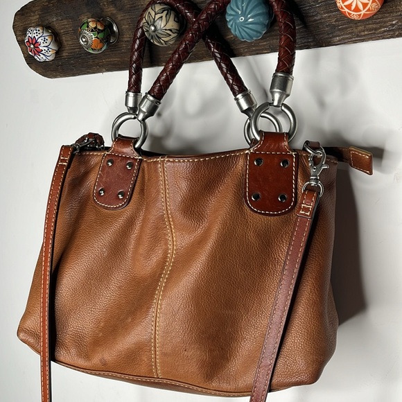 Fossil Leather Handbag with Braided Handles 3 inside arena & Crossbody strap - Picture 3 of 9